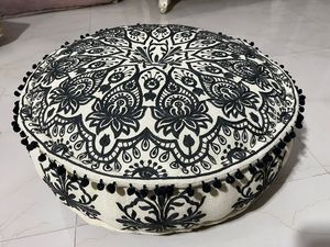 ผ้าฝ้ายสี่เหลี่ยมทำมือสองสีพร้อมการตกแต่งและตกแต่งที่นั่ง - Product Image 4