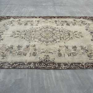 Vintage Turkish Rug, Large 5.6x9.4 ft (171x288 cm) Rug, <b>Brown</b> Moroccan <b>Wool</b> Rug - Product Image 3