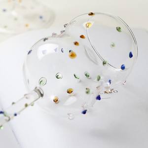 Verres à vin en verre de qualité assurée avec des paillettes conçues pour s'équilibrer parfaitement dans la main, arrivée incroyable de vaisselle - Product Image 6