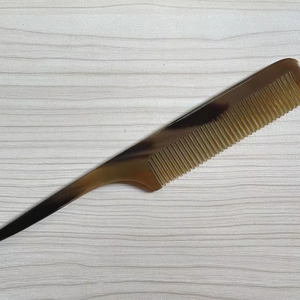 Peigne de toilettage en corne de qualité supérieure solide et durable par crsecent crafts - Product Image 1