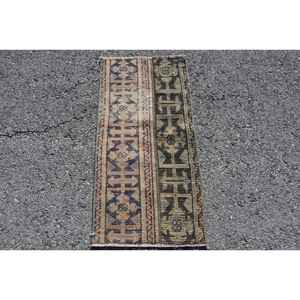 Alfombra de 1.5x3.1 pies, Alfombra Turca Vintage, Alfombra con Puntos Azules - Product Image 1