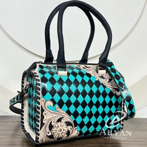 2025 gros personnalisé repoussé à la main en cuir Turquoise à carreaux rapide sac de sport Floral sculpté en cuir de vachette véritable pour les femmes - Product Image 1