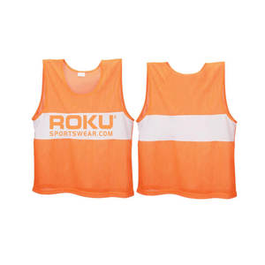 Baberos de fútbol de secado rápido de alta calidad más vendidos, Chaleco de entrenamiento de fútbol hecho a medida, Impresión de logotipo, servicio OEM del fabricante superior - Product Image 4