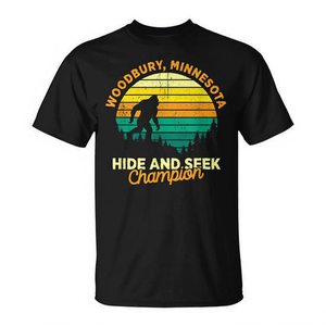 Woodbury Minnesota Big Foot Camiseta Hide And Seek Champion Diseño vintage Unisex Adulto Manga corta Cuello redondo - Product Image 2