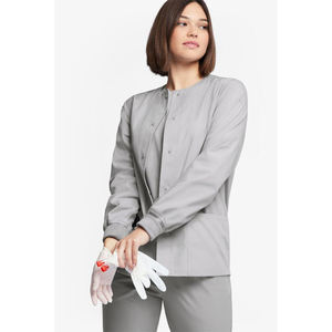 Blouse d'infirmière chaude avec fermeture à boutons-pression, deux grandes poches plaquées inférieures et une poche poitrine - Product Image 1