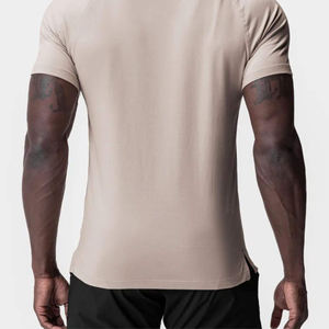 Camiseta de rendimiento para hombre para gimnasio y deportes al aire libre transpirable y estirable entrenamiento atlético logotipo frontal diseño en blanco - Product Image 5