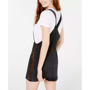 ชุดเอี๊ยมยีนส์เรียบง่ายของทินเซลทาวน์ จูเนียร์สสีชาร์โคลขนาดใหญ่พร้อมดีไซน์แถบด้านข้าง - Product Image 2