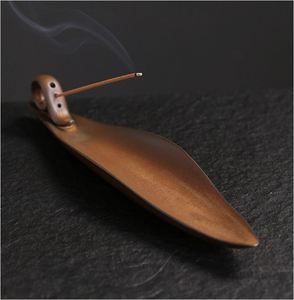 Quemador de incienso de latón minimalista para decoración del hogar, soporte de incensario con fragancia, para escritorio de meditación, venta al por mayor, 2023 - Product Image 6
