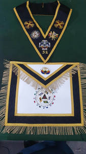 Étui rigide pour insignes maçonniques, tablier de maître maçon de la Loge bleue brodé, broderie dorée, fabriqué en cuir véritable/tissu velours, tendance - Product Image 3