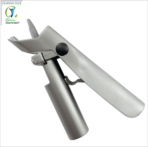 Outil de décapage de queue vétérinaire de haute qualité en acier inoxydable pour la gestion du bétail – Instrument vétérinaire - Product Image 1