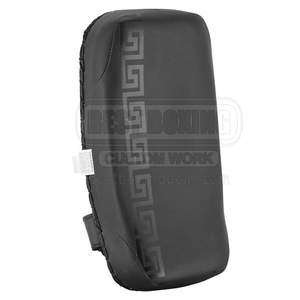 Coussinets de kick Muay Thai personnalisés pour l'entraînement Bouclier de frappe en cuir PU durable Coussinets de kickboxing thaïlandais - Product Image 4