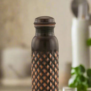 Botella de agua de cobre puro de estilo clásico de alta calidad Premium embalaje elegante doble pared para beber directamente para adultos HF - Product Image 1