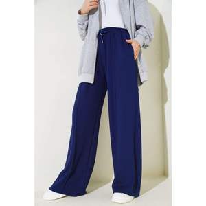 Pantalon évasé à jambes larges bleu marine Loysha pour femmes fermeture à taille élastique décontractée avec rayures respirant et froissé - Product Image 3