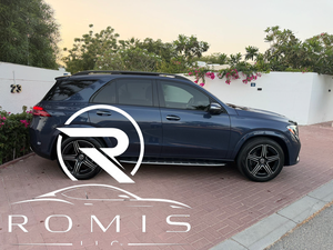 MERCED_ES BENZ GLE350 4MATIC Turbo SUV automatique avec sièges en cuir, jantes en alliage R19, barre de toit en alliage d'aluminium, intérieur foncé - Product Image 3