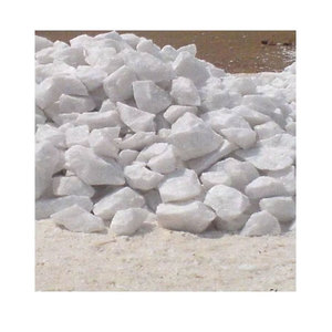 Morceaux de quartz de haute qualité de 5 à 15 pouces disponibles au prix de gros - Product Image 1