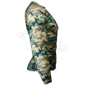 เสื้อแร็ชการ์ดเข้ารูปผู้ชายพิมพ์ลายพราง - Product Image 6