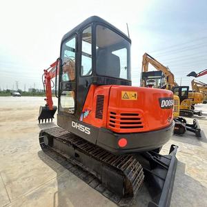 Doosan DH55 usado con buenos precios Excavadora Dx60 Dx55 usada 6ton Maquinaria en buenas condiciones para la venta - Product Image 1