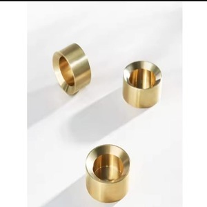 Maxery Bougeoir en laiton unique Petit chandelier en métal décoratif Pot mariages pendaison de crémaillère Lantenrs en pierre Conteneurs de bougies - Product Image 3