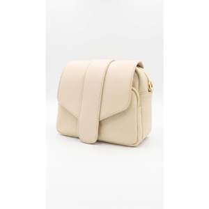Structured Crossbody Bag in Genuine Dollaro Leather - Made in <b>Italy</b> - Art. 26093 - Product Image 4