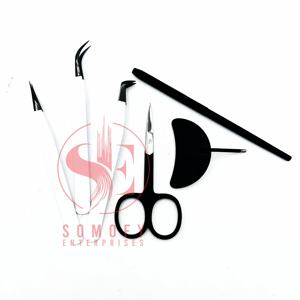 Juego de pinzas para extensión de pestañas de acero inoxidable disponibles, punta de fibra negra sobre base blanca, pinzas para pestañas Premium - Product Image 1