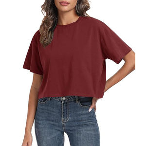 Camisetas recortadas de entrenamiento de gran tamaño, camisetas de punto sólido teñidas con hilo para mujer de talla grande, camisetas informales de manga corta con cuello redondo para mujer - Product Image 4