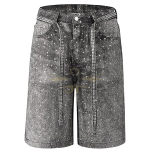 Prix de gros Short en strass décontracté pour l'extérieur Logo personnalisé Short en strass surdimensionné léger pour homme - Product Image 1