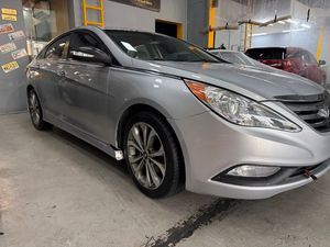 ราคาพิเศษสำหรับรถยนต์ฮุนได โซนาต้า ปี 2014 รุ่น SE สภาพดีเยี่ยม! - Product Image 2