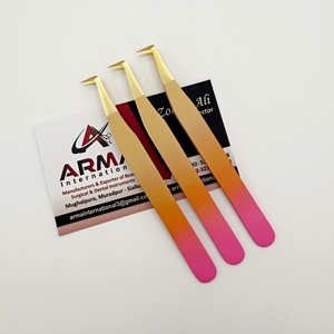 Pinzas de pestañas con logotipo personalizado, volumen de bota de 90 grados, hermoso revestimiento de Ombre, punta de acero inoxidable sostenible para extensiones de pestañas - Product Image 1