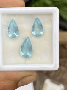 AAA Grade 3 pièces 8.78 carat poire forme aigue-marine bleu ciel et blanc changement de couleur pour la fabrication de bijoux de qualité - Product Image 6