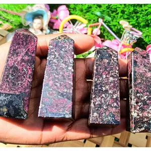 Obelisco de Cristal de Eudialita Natural |   Piedra Curativa de Lujo en Negro y Rojo Vino Intenso, Pulida a Mano, para Meditación y Chakra - Product Image 4