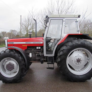 Tractor Massey Ferguson con Motor Potente y Sistema Hidráulico Avanzado - Product Image 1