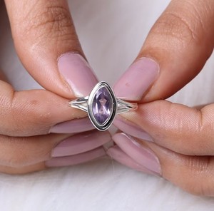 Elegante diseñador Marquise Cut Amethyst Eternity Vermeil Ring Sólido 925 Sterling Silver Classic para fiestas Venta al por mayor Lot Supply - Product Image 4