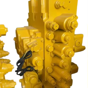 Used Construction Machinery Parts PC200LC-7 PC200-8 Main Control Valve for Komatsu Control Valve for Komatsu Excavator - Product Image 1