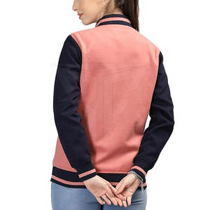 Chaqueta Letterman de Cuello Alto Personalizada de Excelente Calidad para Mujer, Invierno, Única, Transpirable, Impermeable, Tejida en Algodón/Poliéster - Product Image 2