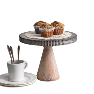 จานเค้กไม้อะคาเซียพร้อมฝาปิดแท่นโชว์เค้กไม้พร้อมฐานโดมอะคริลิคผลิตในอินเดีย - Product Image 1