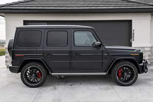 AMG G63 2021 Inspeccionado, ~6,000 Millas, Motor V8 Biturbo, Equipamiento de Alta Gama, Sin Modificaciones - Product Image 3