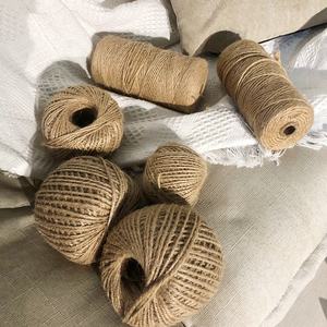 NATURAL SEDGE COIR <b>FIBER</b> / STRONG AND FLEXIBLE / ECO PRODUCT FOR BAGS MATS AND DECOR - Product Image 1