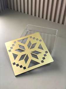 Fabrication de boîtes en acrylique de luxe, best-seller, design artisanal, fabriquées en Inde, avec couvercle en bois, pour les cadeaux de l'Aïd, du Ramadan, des fêtes - Product Image 4