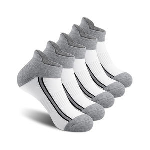 Calcetines Deportivos Ventilados con Canales de Flujo de Aire, Mezcla de Nailon, Elastano y Algodón para una Mayor Refrigeración Durante la Carrera y las Sesiones de Entrenamiento - Product Image 3