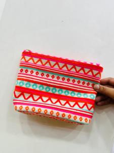 Gros Grande Capacité Portable Coton Voyage Trousse De Toilette Noir Floral Fermeture Éclair Cosmétique Sac De Mode Style pochette perlée - Product Image 5