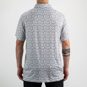 OEM diseño sólido de punto de golf para camisas rendimiento de lujo de alta calidad con impresión de transferencia de calor para los hombres - Product Image 4