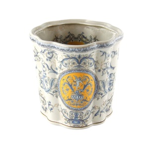 Hot Trending Calidad superior Vintage Cubo de basura de hierro Hecho a mano Limpieza del hogar Cubo de basura Tamaño personalizado Forma Color - Product Image 1