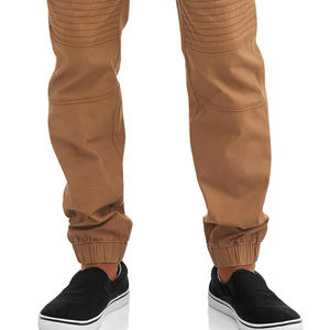 Pantalon et pantalon de jogging en toile pour homme dans un style unique Meilleure qualité disponible dans toutes les tailles et tous les modèles - Product Image 4