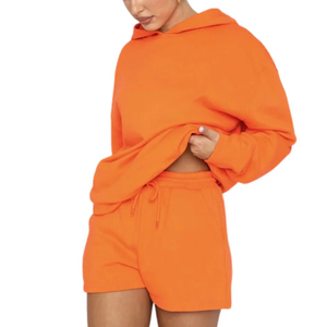 Conjunto de Sudadera de Invierno de Color Sólido, Tejida, con Capucha, Manga Larga, Informal, con Pantalones Cortos y Logotipo en la Parte Delantera - Product Image 6