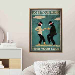 Lienzo impreso grande: arte de pared con la frase «Lose Your Mind Find Your Soul», con marco dorado - Product Image 1