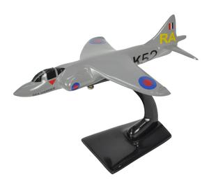 Modèle réduit d'avion Sea Harrier en métal moulé sous pression à l'échelle 1:100, souvenir, cadeaux, best-seller, décoration de table, objet d'intérieur, accessoire de maison - Product Image 1