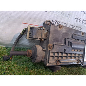 FRANÇAIS - FREIN DE PARKING ÉLECTRIQUE LAND ROVER Discovery Series IV AH222C496AF 306DT (10>) - Product Image 2