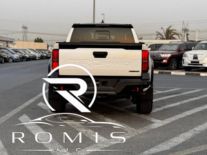 Toyota Tacoma TRD Pro 2025 Bianca, Cambio Automatico, Guida a Sinistra, Interni in Pelle, R16 - Product Image 6