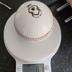 ลูกคริกเก็ตหนังนิ่มสำหรับฝึกซ้อมในร่มและกลางแจ้ง ลูกบอลสังเคราะห์ - Product Image 5