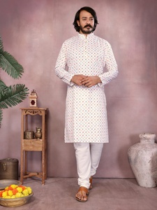 Festival Wear Coton imprimé avec des paillettes Travail Kurta Pyjama Exportateur et fournisseur mondial - Product Image 4